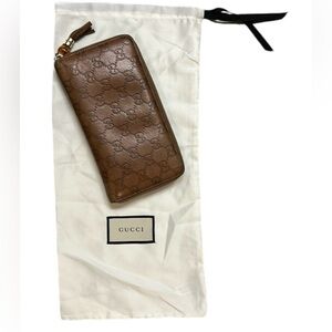Gucci Brown Sima Bamboo & Tassel Zip Around Organizer Wallet w/ Gucci Bag & COA